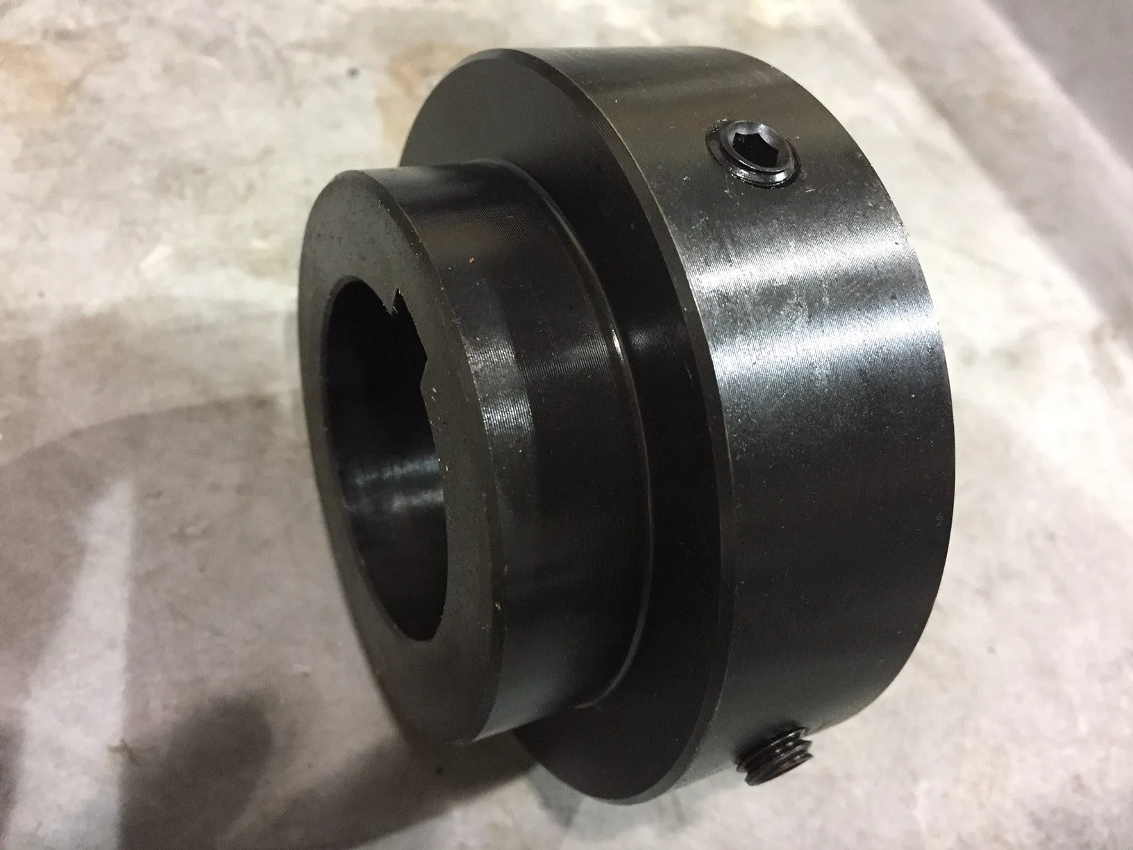 1-7/8" Y-Series Weld on Hub Round Bore with Keyway Set Screw