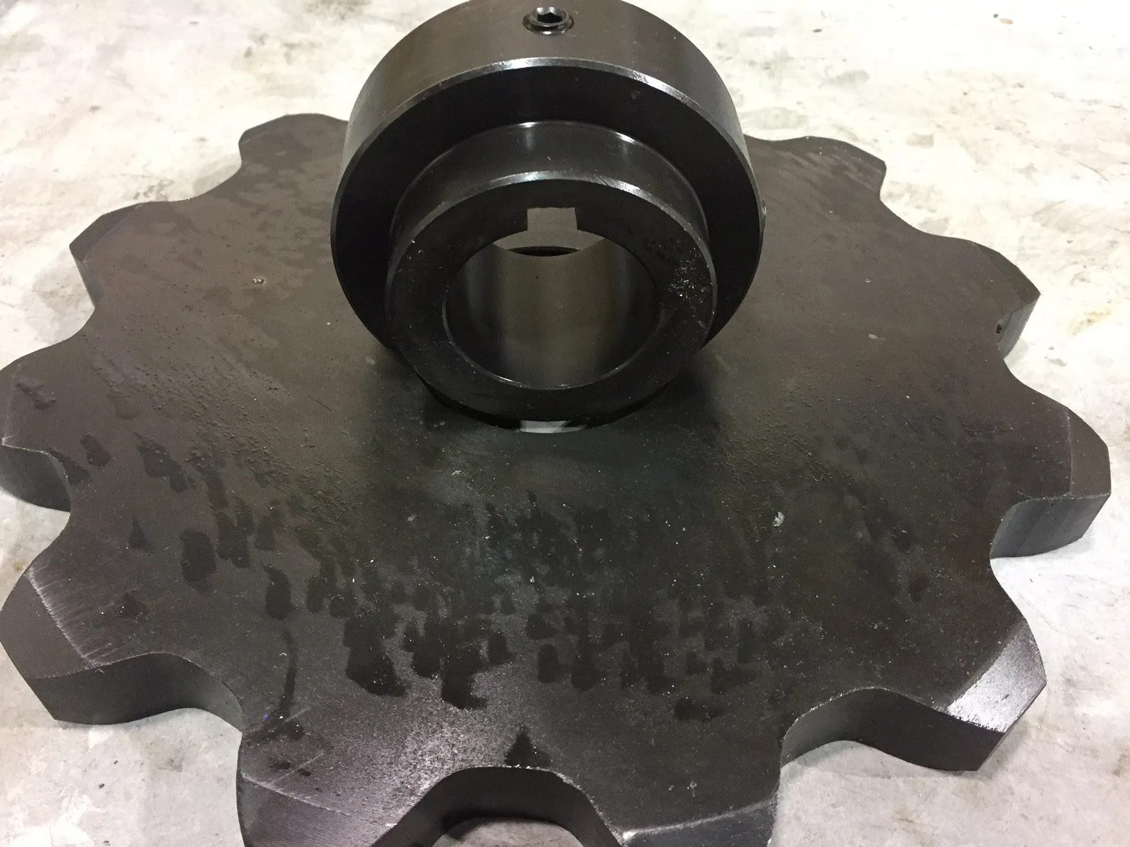 1-7/8" Y-Series Weld on Hub Round Bore with Keyway Set Screw