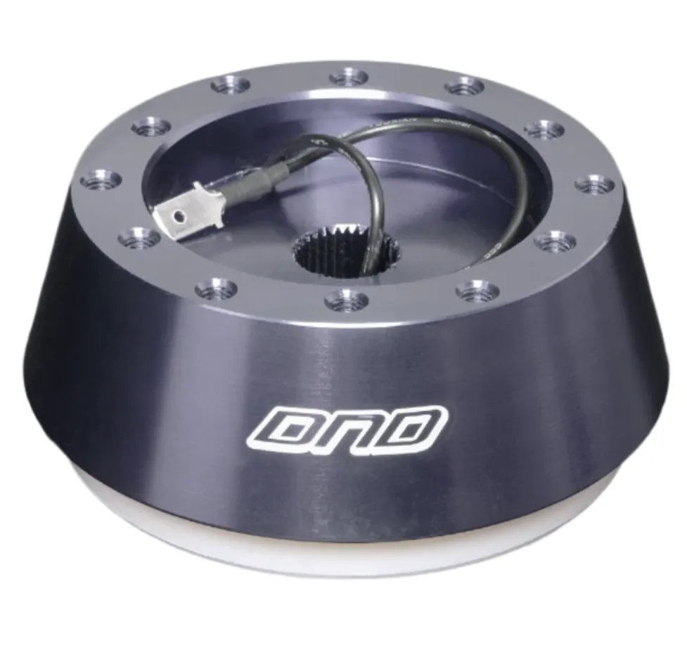 DND Low Profile Hub Kit Toyota Tacoma (95-04) Various Color