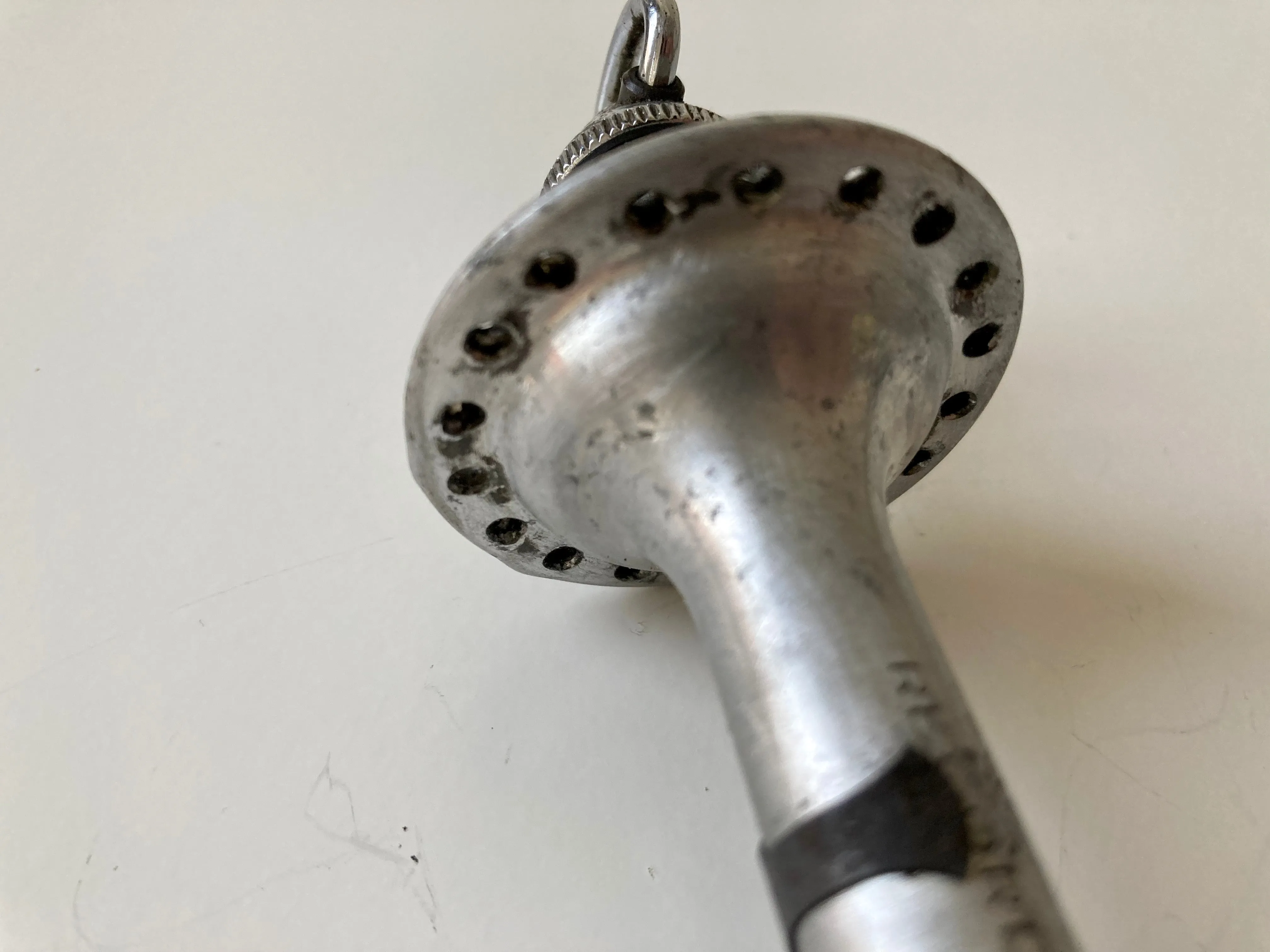 Front hub Campagnolo Nuovo Record 1034 low flange 36h