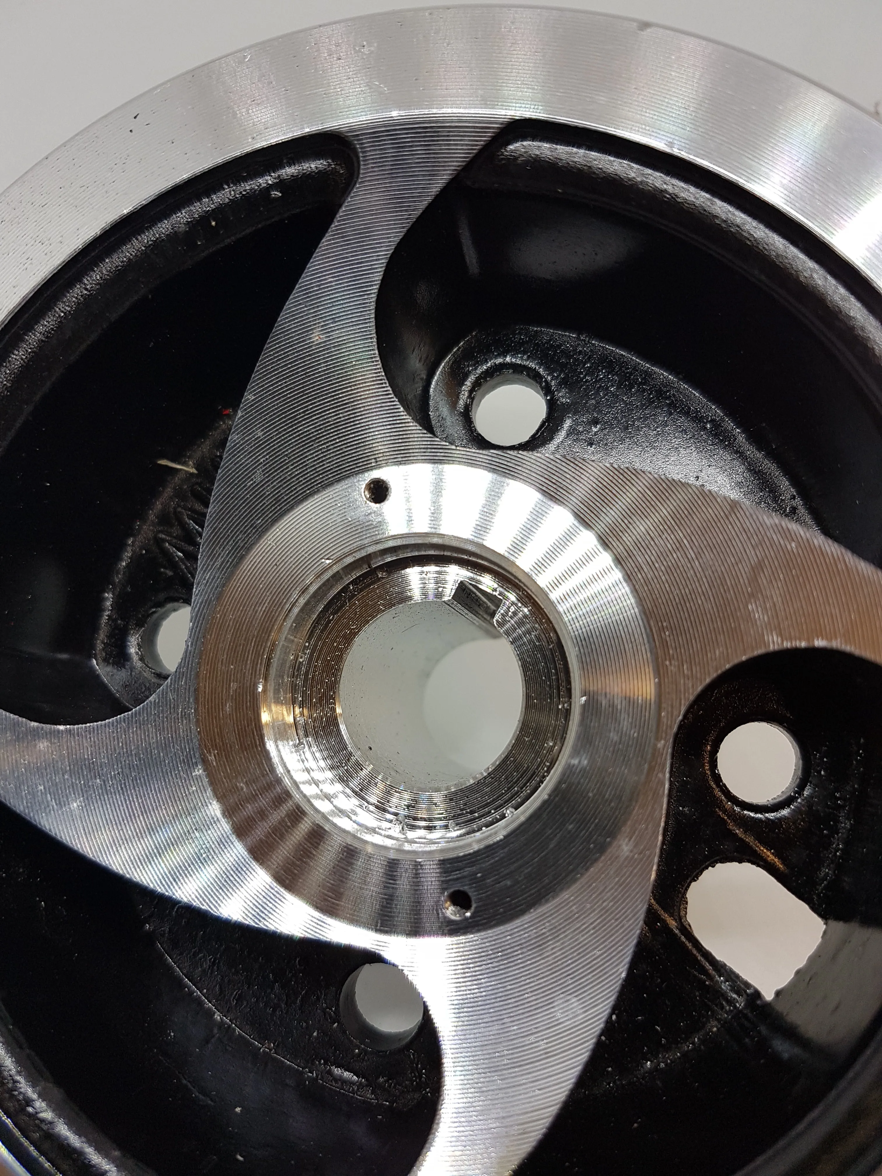 HUB16 REAR OUTER HUB FOR 24V /250W CHINESE MOBILITY SCOOTER