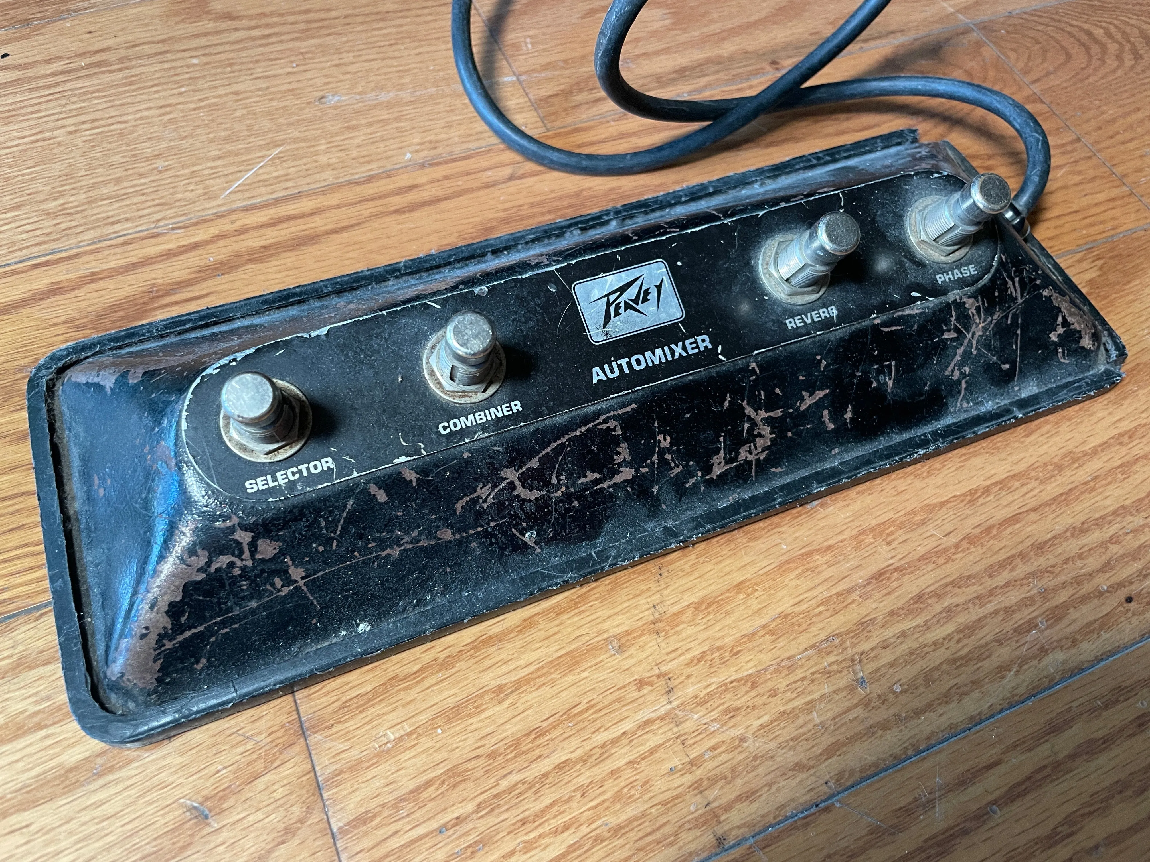 Peavey Classic VT Hybrid 2x12 Combo